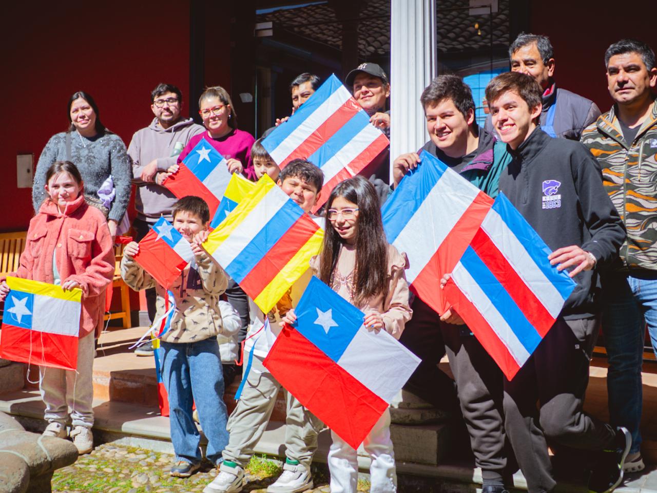 Asistentes al taller de volantín