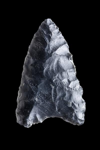 Punta de proyectil triangular apedunculada Punta de proyectil triangular apedunculada